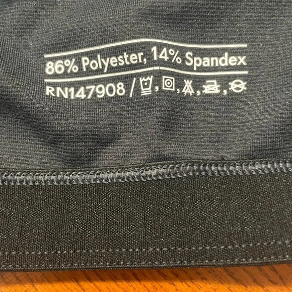 Outdoor Voices Athena Crop Top, Size Small, Very Good Condition - Picture 5 of 5